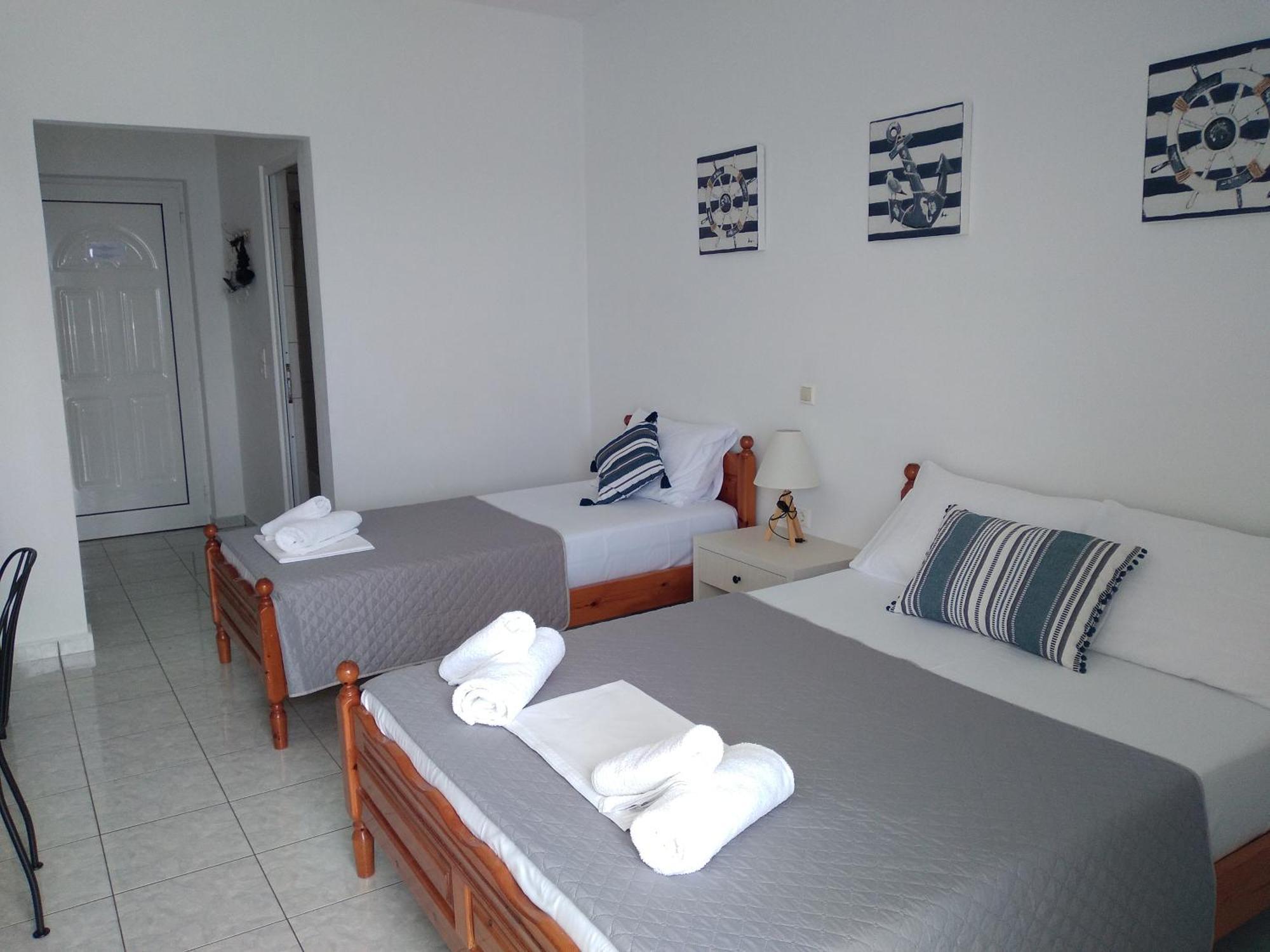 Nadim Rooms Himare Ruang foto